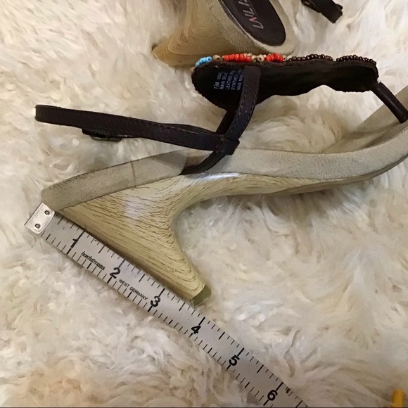 Kenneth Cole Beaded Thong Sandals - Picture 7 of 8